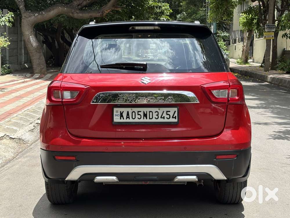 Maruti Suzuki Brezza 1.5 Zxi Plus Smart Hybrid Dual Tone, 2021, Petr..