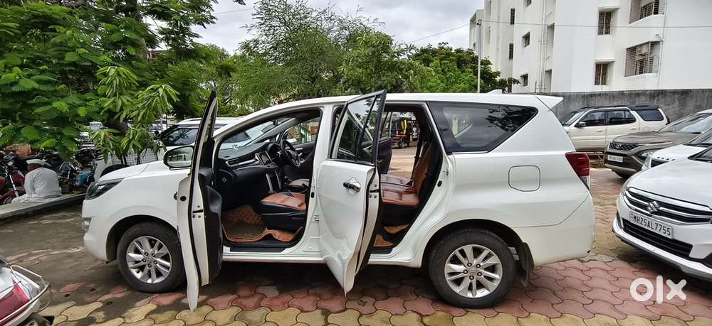Toyota Innova Crysta 2020 Diesel Manual Year