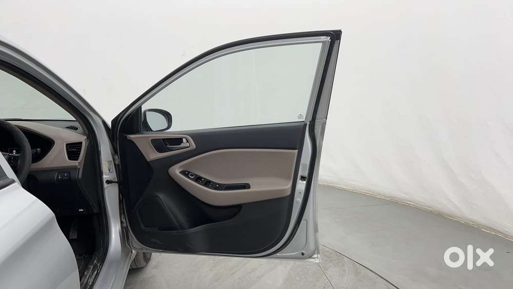 Hyundai Elite I20 Asta Option, 2016, Petrol