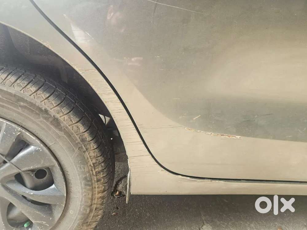 Maruti Suzuki Swift Lxi 2019
