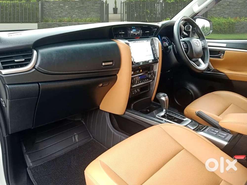 Toyota Fortuner 4x2 At, 2024, Diesel