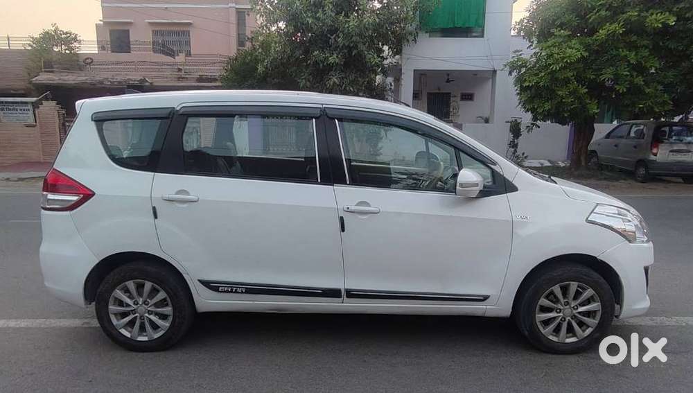 Maruti Suzuki Ertiga Zxi Plus Petrol, 2013, Cng & Hybrids