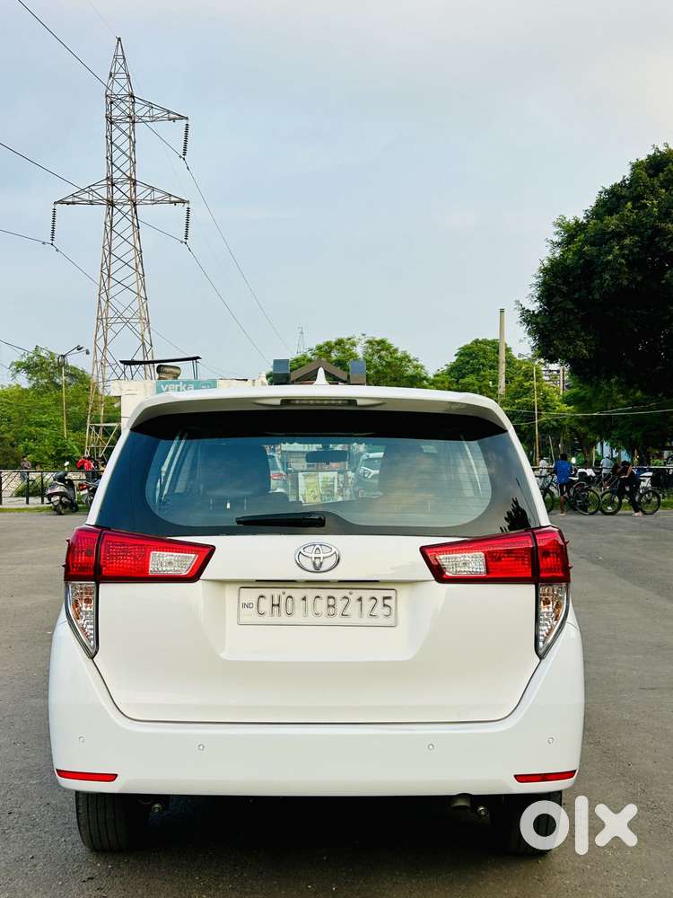 Toyota Innova Crysta [2020-ongoing] 2.4 Gx At 7 Str, 2020, Diesel