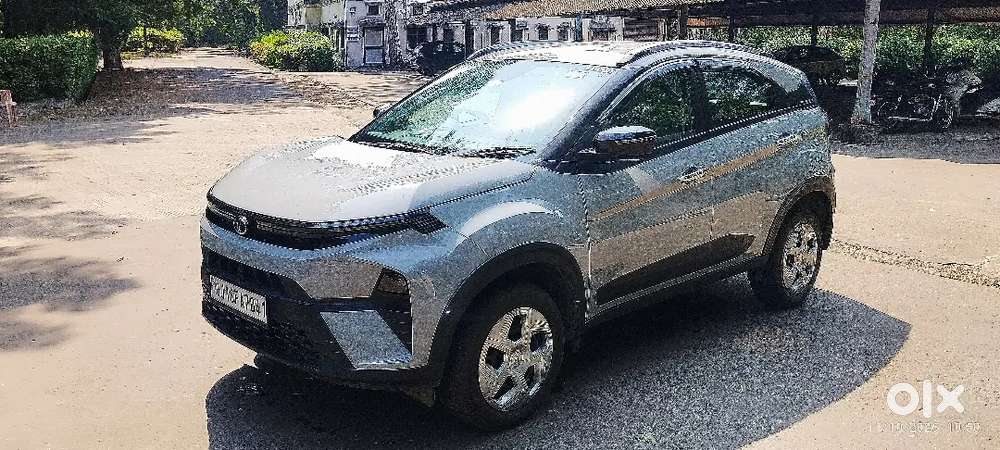 Tata Nexon 2025 Petrol Manual