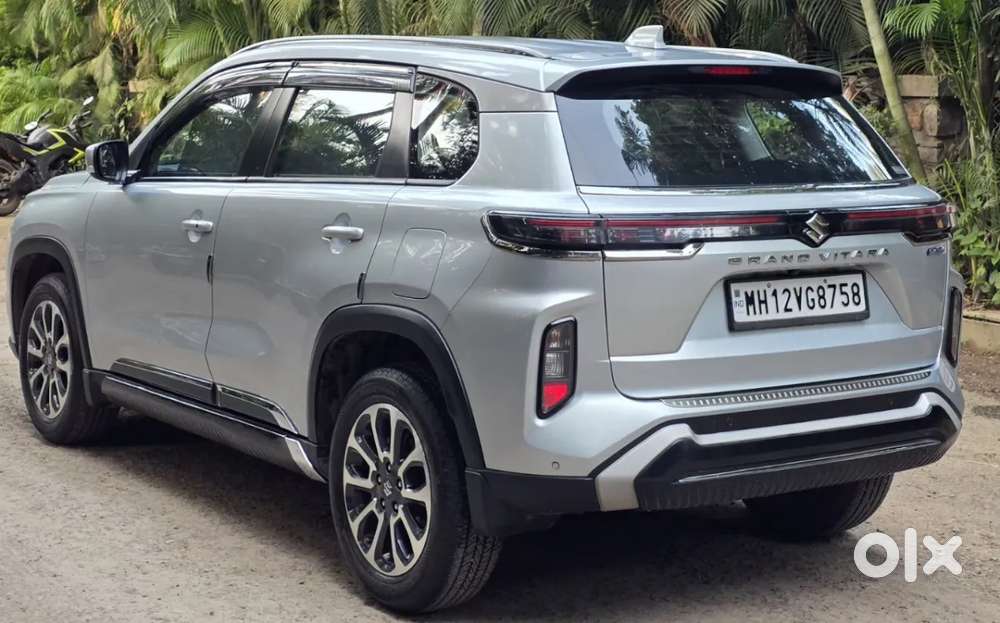 Maruti Suzuki Grand Vitara 1.5 Delta Smart Hybrid At, 2023, Petrol
