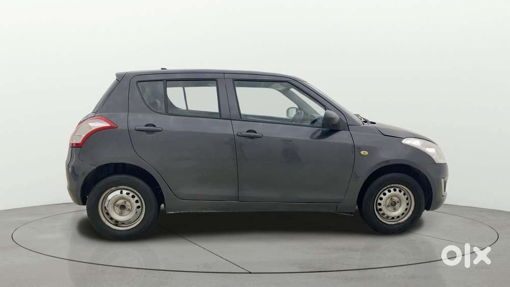 Maruti Suzuki Swift 1.2 Lxi (o), 2015, Petrol