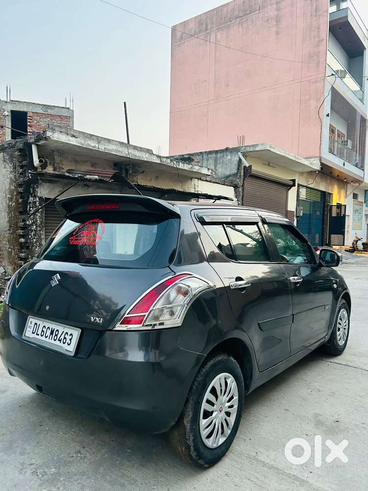 Maruti Suzuki Swift Lxi Optional-o, 2015, Petrol