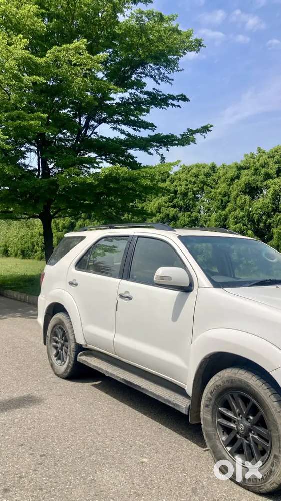 Toyota Fortuner 2012 Diesel Well Maintained