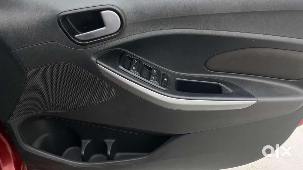 Ford Figo 2012-2015 Petrol Titanium, 2017, Petrol