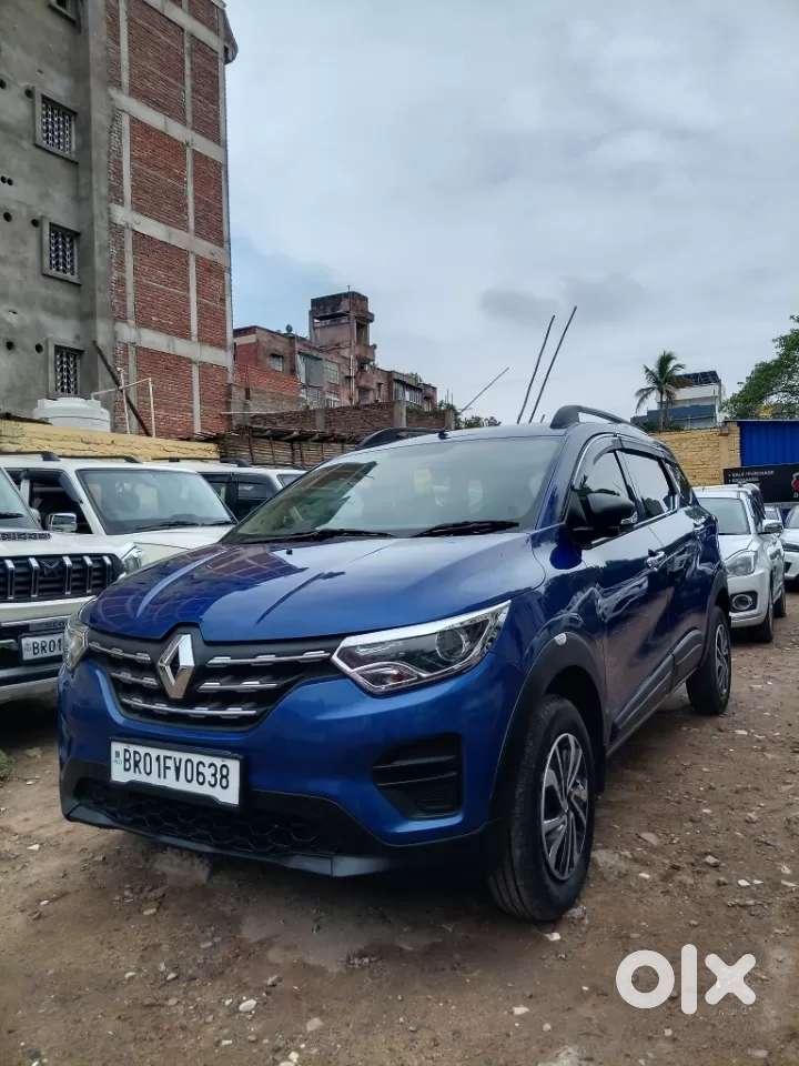 Renault Triber Rxl, 2022, Petrol