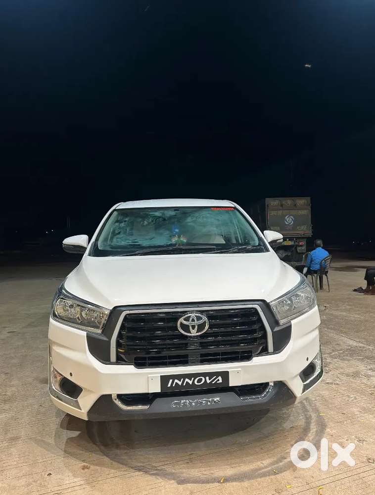 Toyota Innova Crysta Diesel Mt 2018