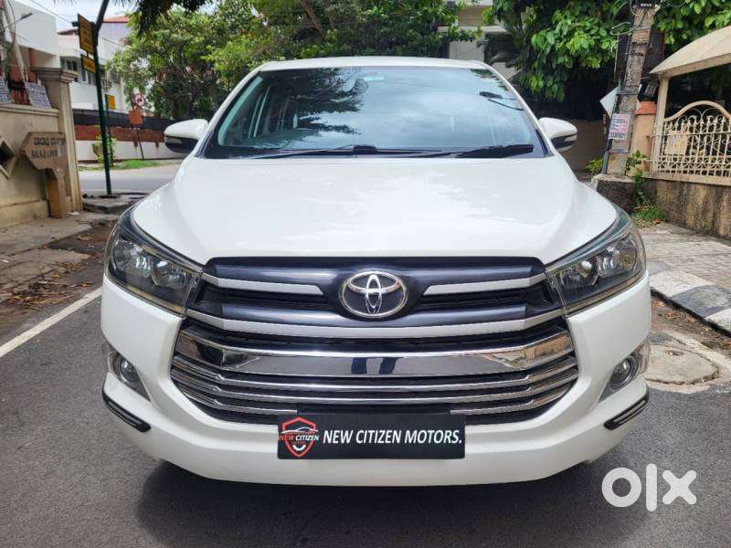 Toyota Innova Crysta 2.7 Gx At 8s, 2016, Petrol