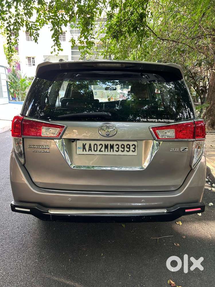 Toyota Innova Crysta 2.8 Zx At 7 Seater, 2017, Diesel