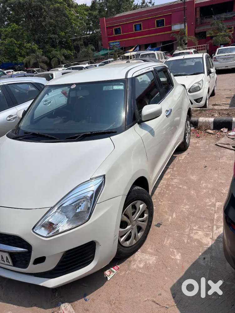 Maruti Suzuki Swift Vxi 2019