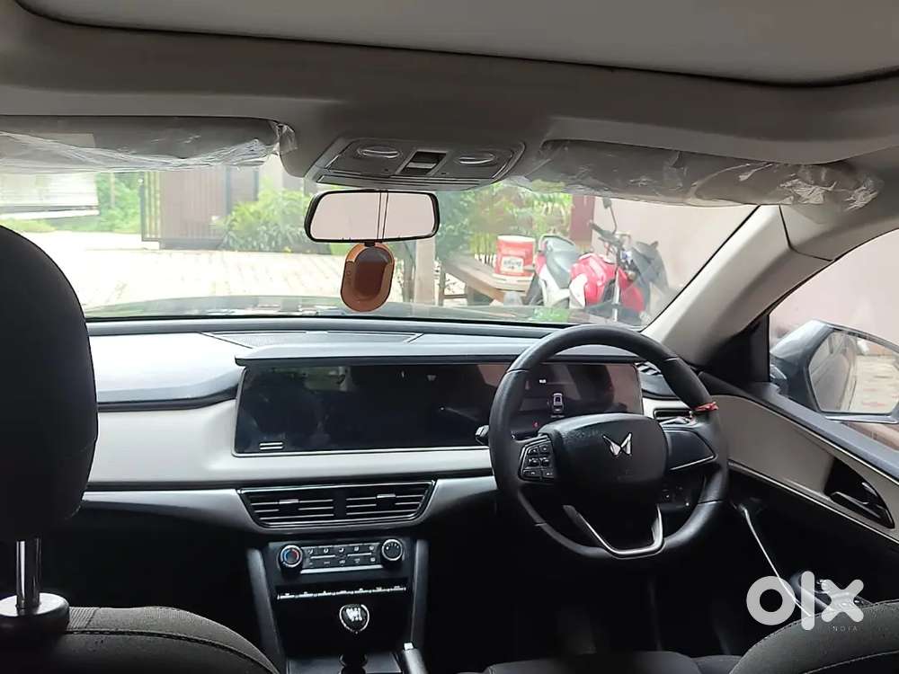 Mahindra Xuv700 Diesel 2023