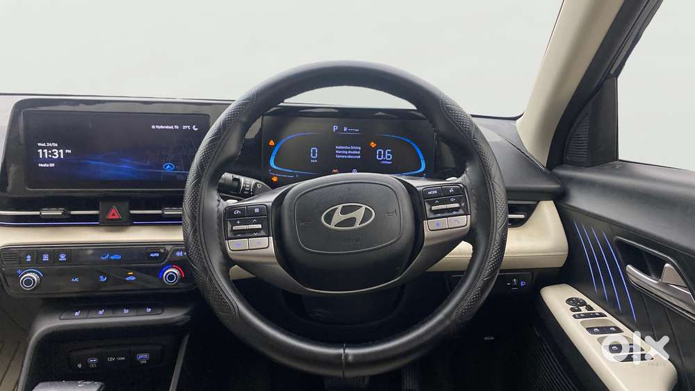 Hyundai Verna 1.5 Sx (o) Vtvt Ivt, 2023, Petrol