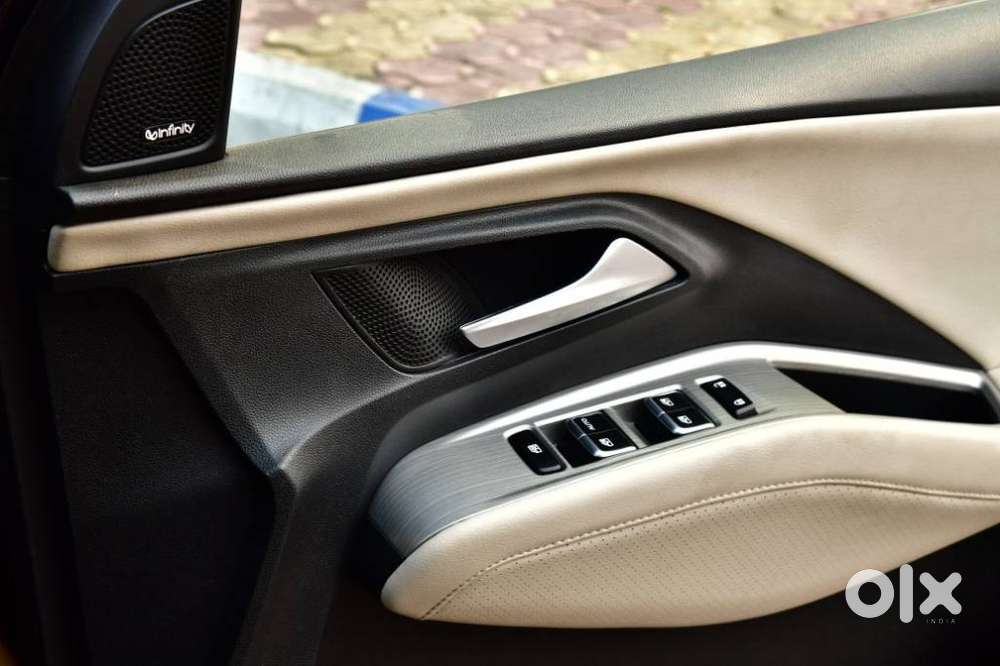 Mg Hector Sharp Pro 1.5 Turbo Cvt, 2023, Petrol