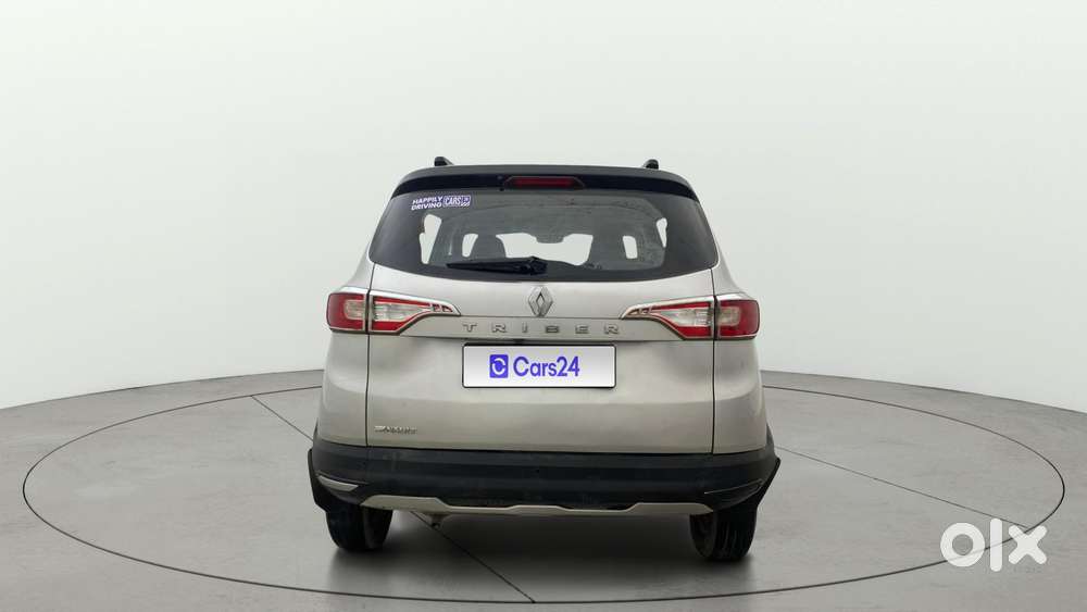 Renault Triber 1.0 Rxz Dual Tone, 2021, Petrol