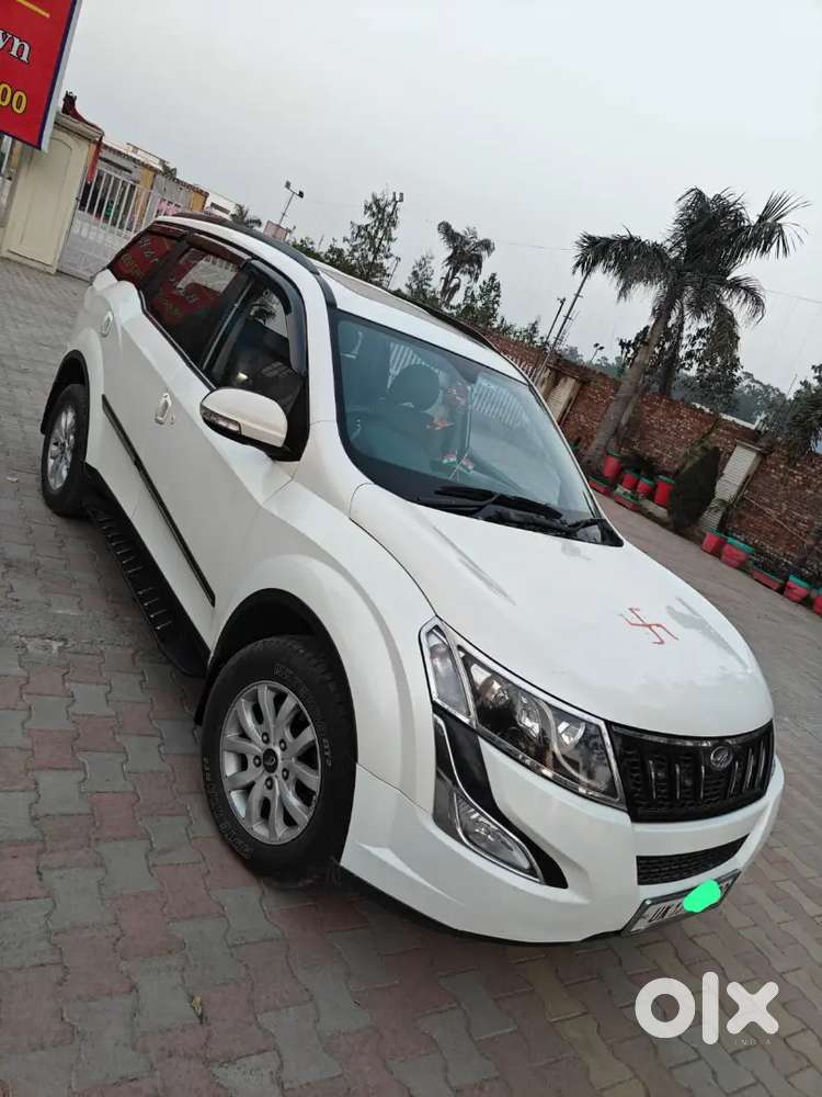 Mahindra Xuv500 2017 W10
