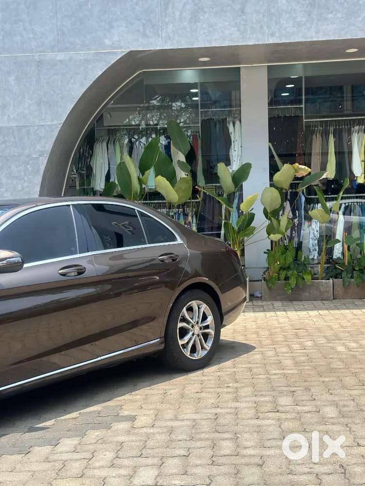 Mercedes-benz C220d  Luxury Diesel Sedan