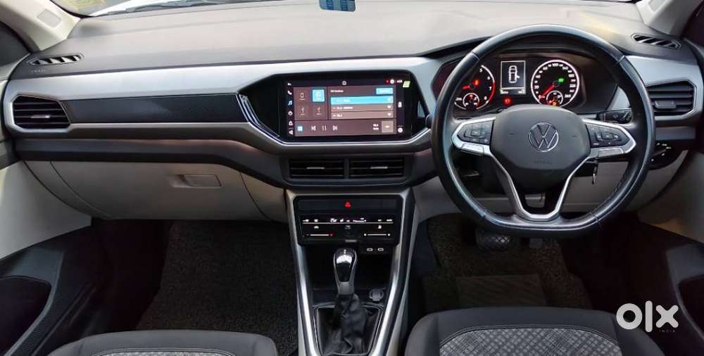 Volkswagen Taigun 1.0 Tsi Highline At, 2022, Petrol