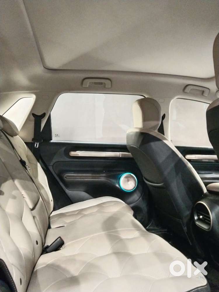 Mg Windsor Ev Essence, 2025, Electric