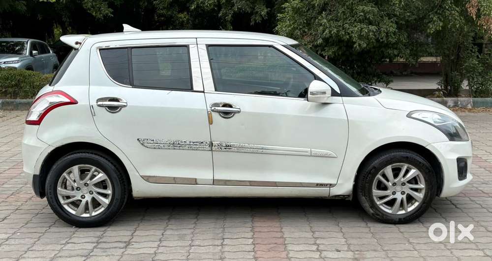 Maruti Suzuki Swift 1.3 Zxi, 2014, Petrol
