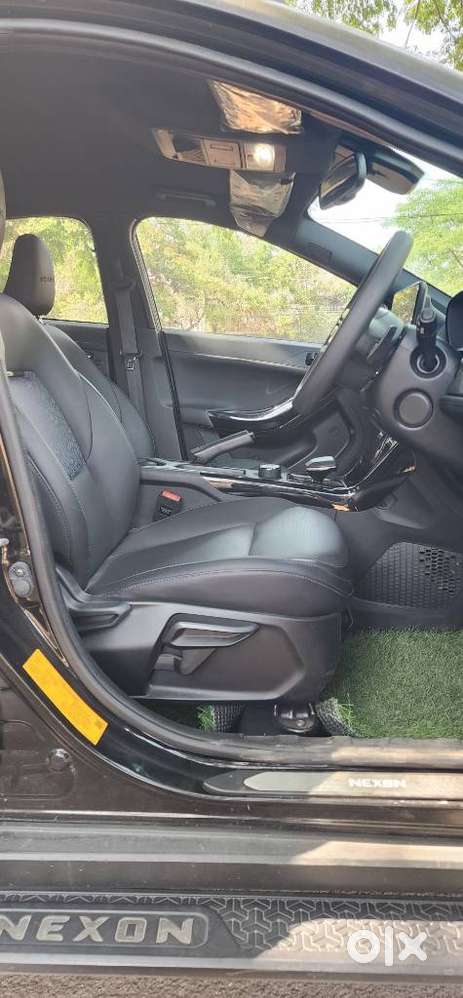 Tata Nexon Creative Plus S 1.2 Revotron Petrol 7dca Dt, 2024, Petrol