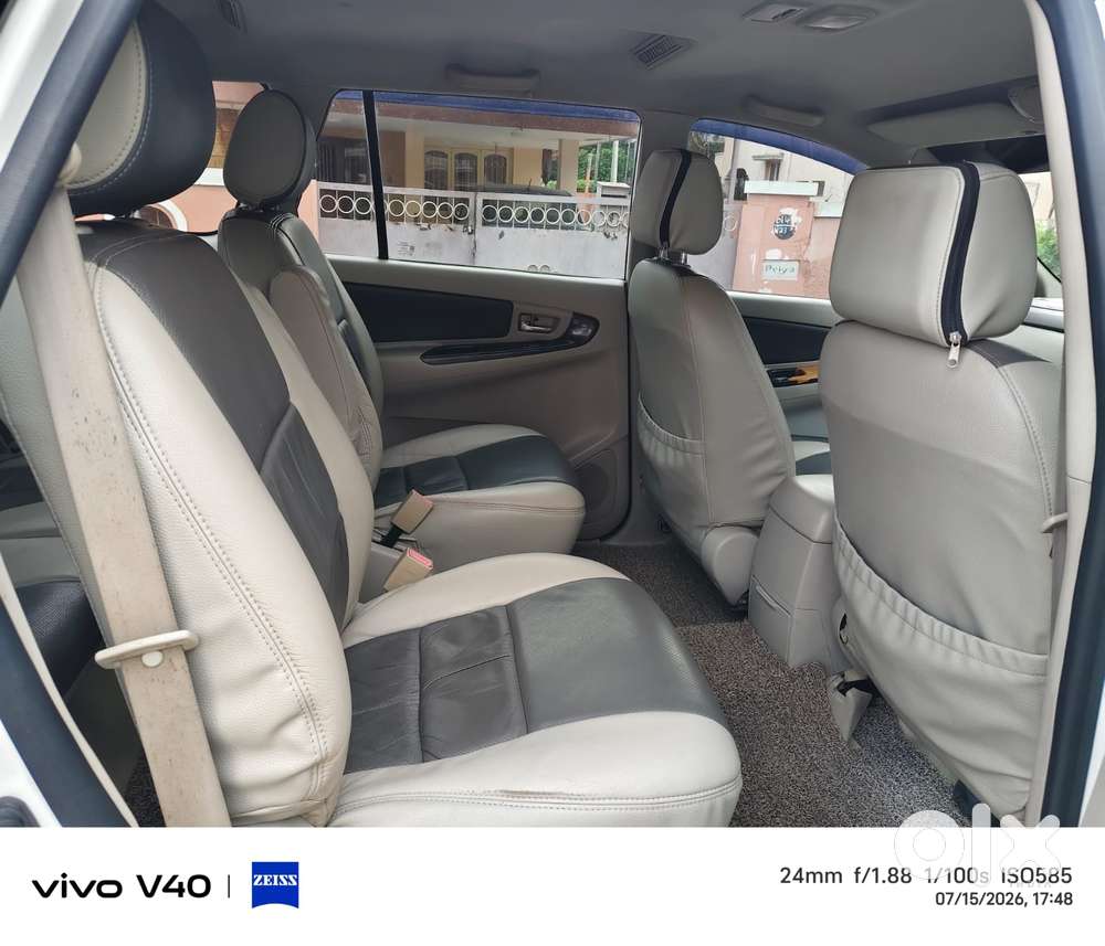 Toyota Innova, 2011, Diesel
