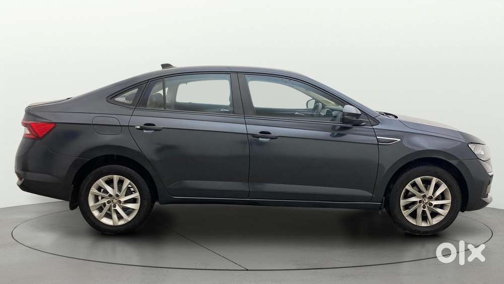 Skoda Slavia 1.0 Ambition Tsi At, 2022, Petrol