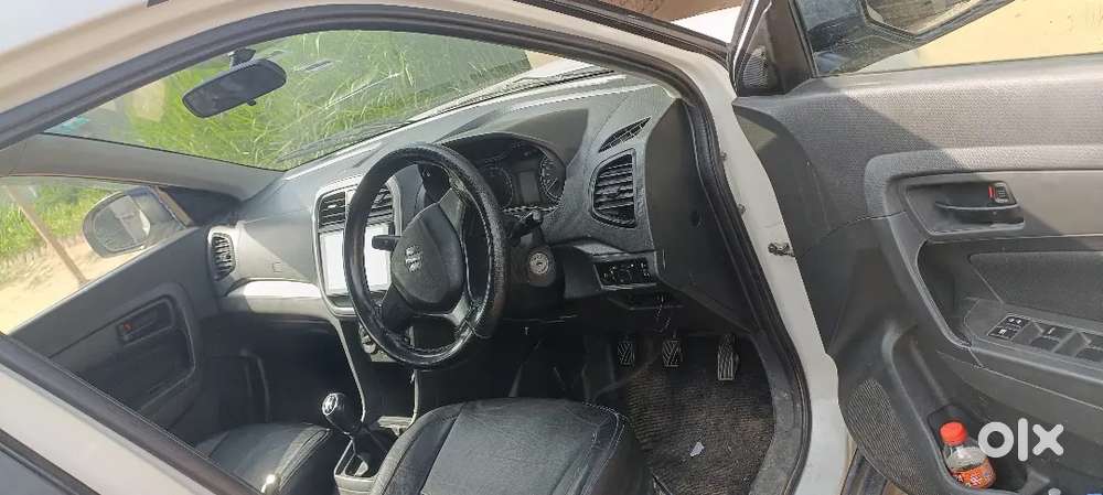 Maruti Suzuki Brezza 2016 Diesel 100000 Km Driven