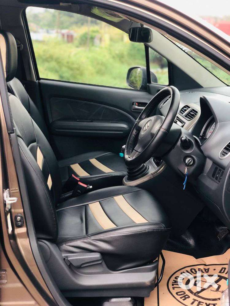 Maruti Suzuki Ritz Vxi, 2012, Petrol