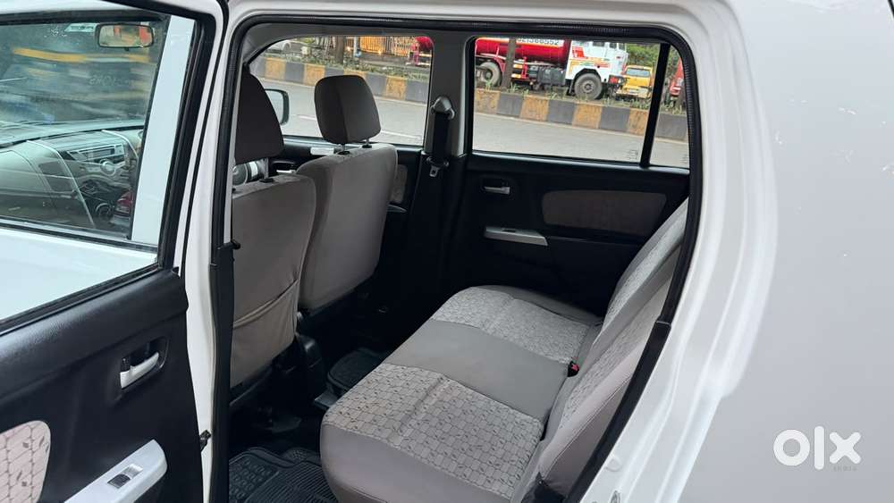 Maruti Suzuki Wagon R Vxi Amt1.2, 2016, Petrol
