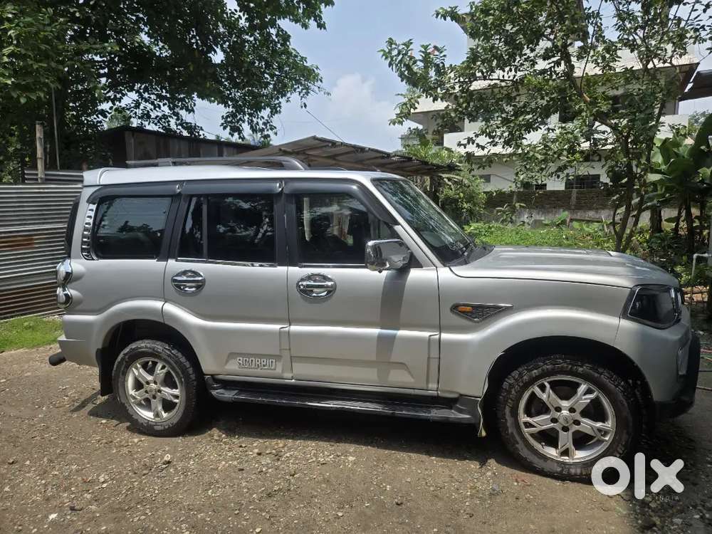 Mahindra Scorpio 2017 Diesel Well Maintained