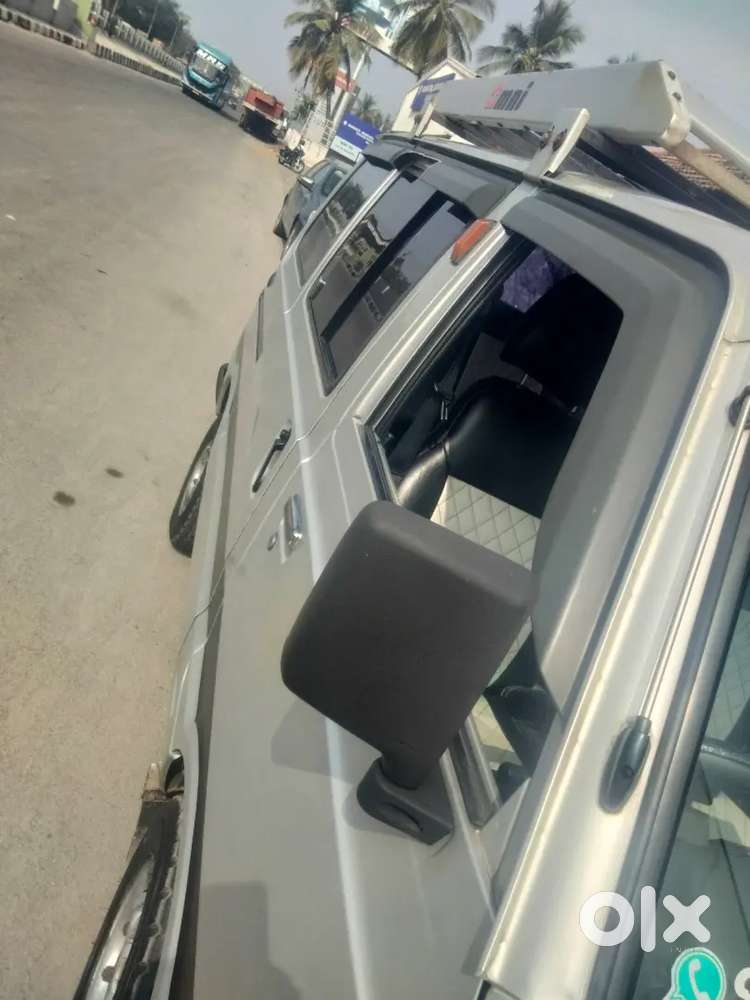 Maruti Suzuki Omni 2010