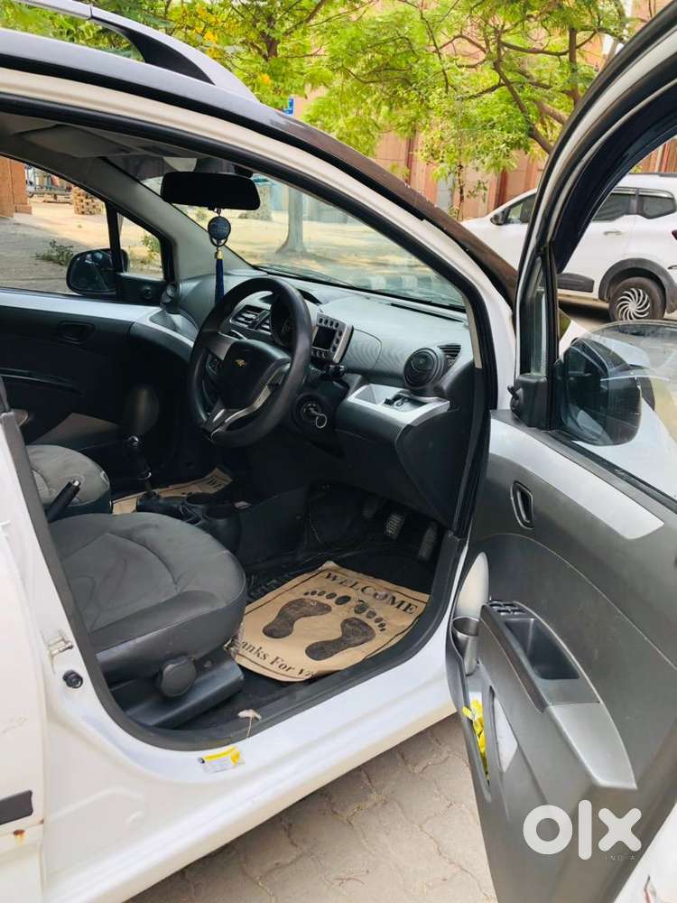 Chevrolet Beat 2013 Petrol 70000 Km Driven