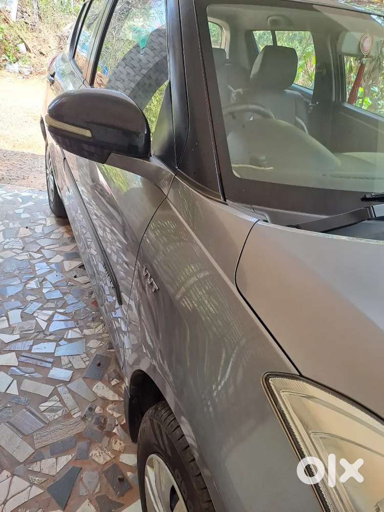 Maruti Suzuki 1000 2014 Petrol 76100 Km Driven