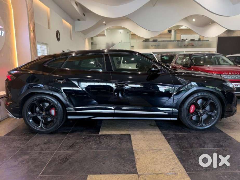 Lamborghini Urus V8, 2020, Petrol