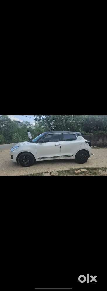 Maruti Suzuki Swift 2023 Petrol Well Maintained