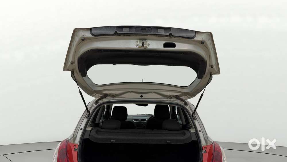 Maruti Suzuki Swift Zxi, 2016, Petrol