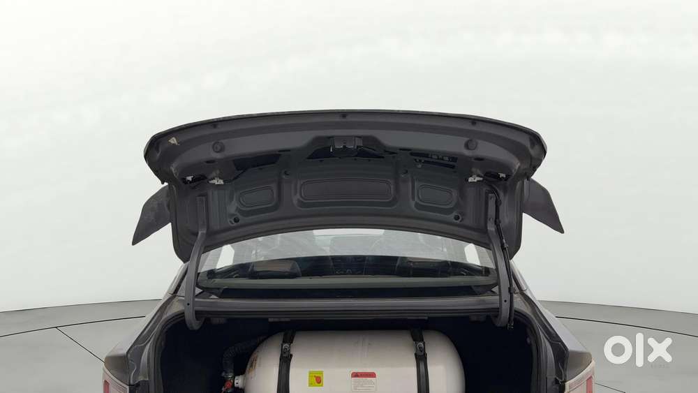 Hyundai Aura 1.2 Sx Cng, 2023, Cng & Hybrids