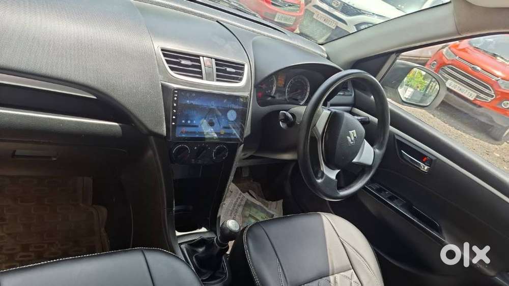 Maruti Suzuki Swift Vxi Optional, 2013, Petrol