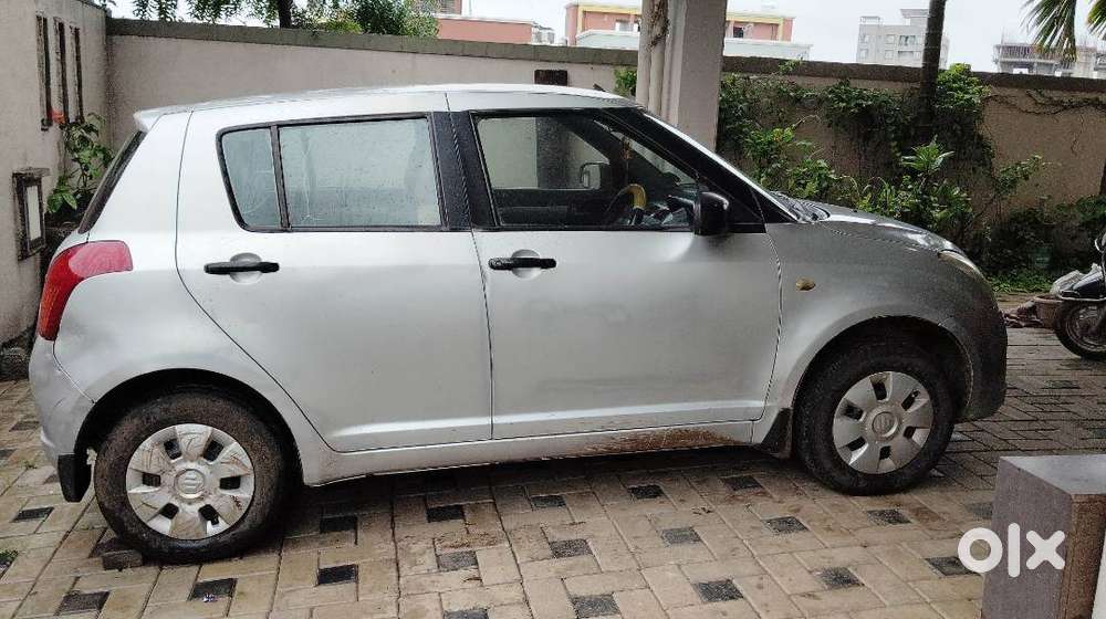 Maruti Swift Vxi For Sell In 100000