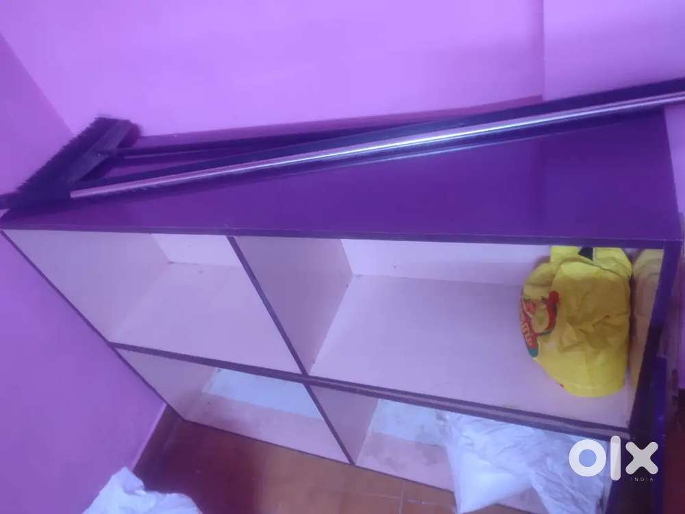 Cupboard for shops, negotiable only