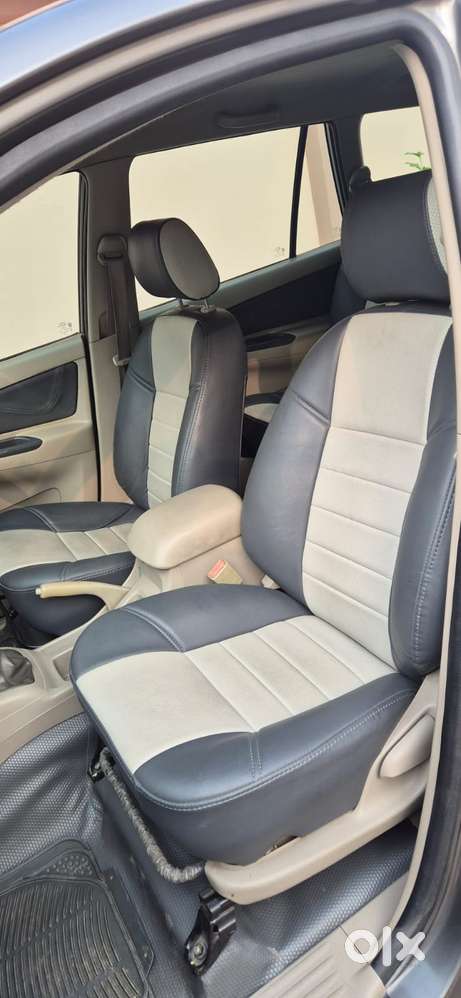Toyota Innova 2.5 G (diesel) 7 Seater, 2010, Diesel
