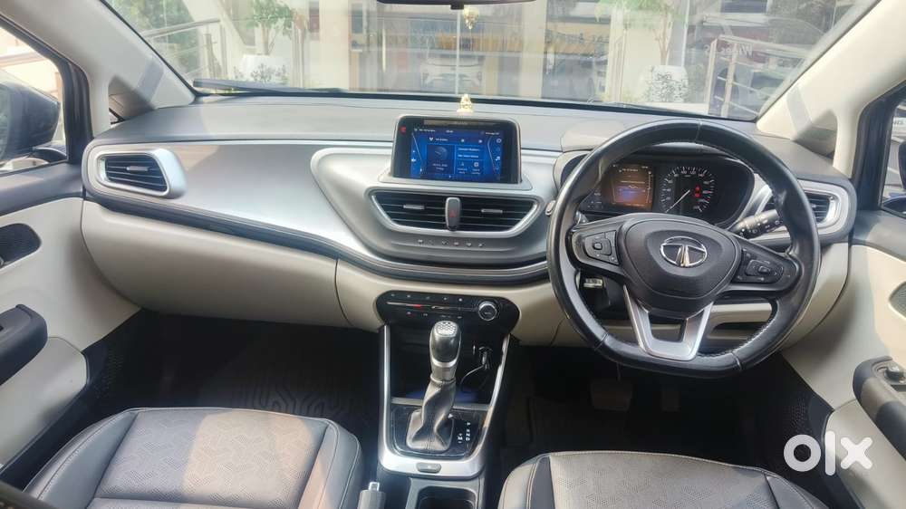 Tata Altroz 1.2 Xta Petrol Dct, 2022, Petrol