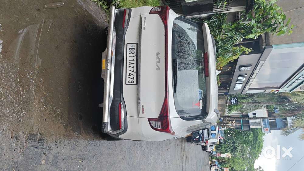 Kia Carens 2022 Luxury