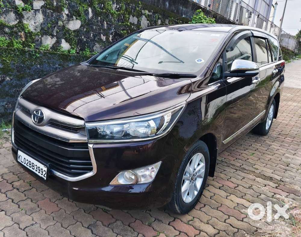 Toyota Innova Crysta 2.8 Gx At, 2017, Diesel