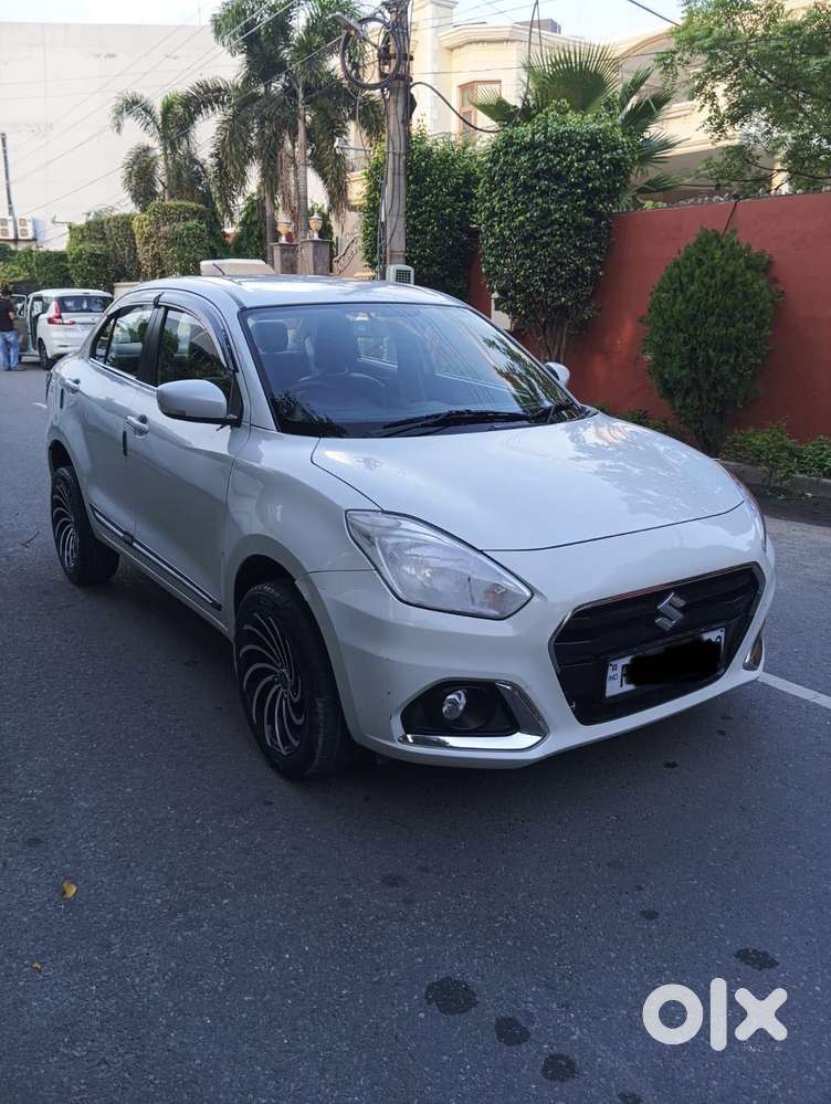 Maruti Suzuki Swift Dzire Vxi Optional, 2023, Petrol