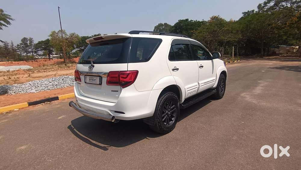 Toyota Fortuner, 2015, Diesel
